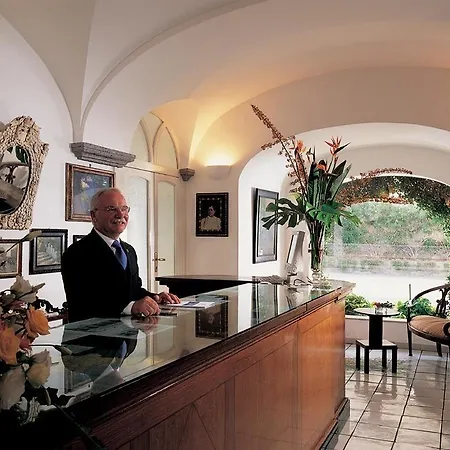 Hotel Santa Caterina 3*