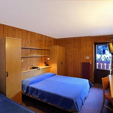 Hotel Santa Caterina 3*